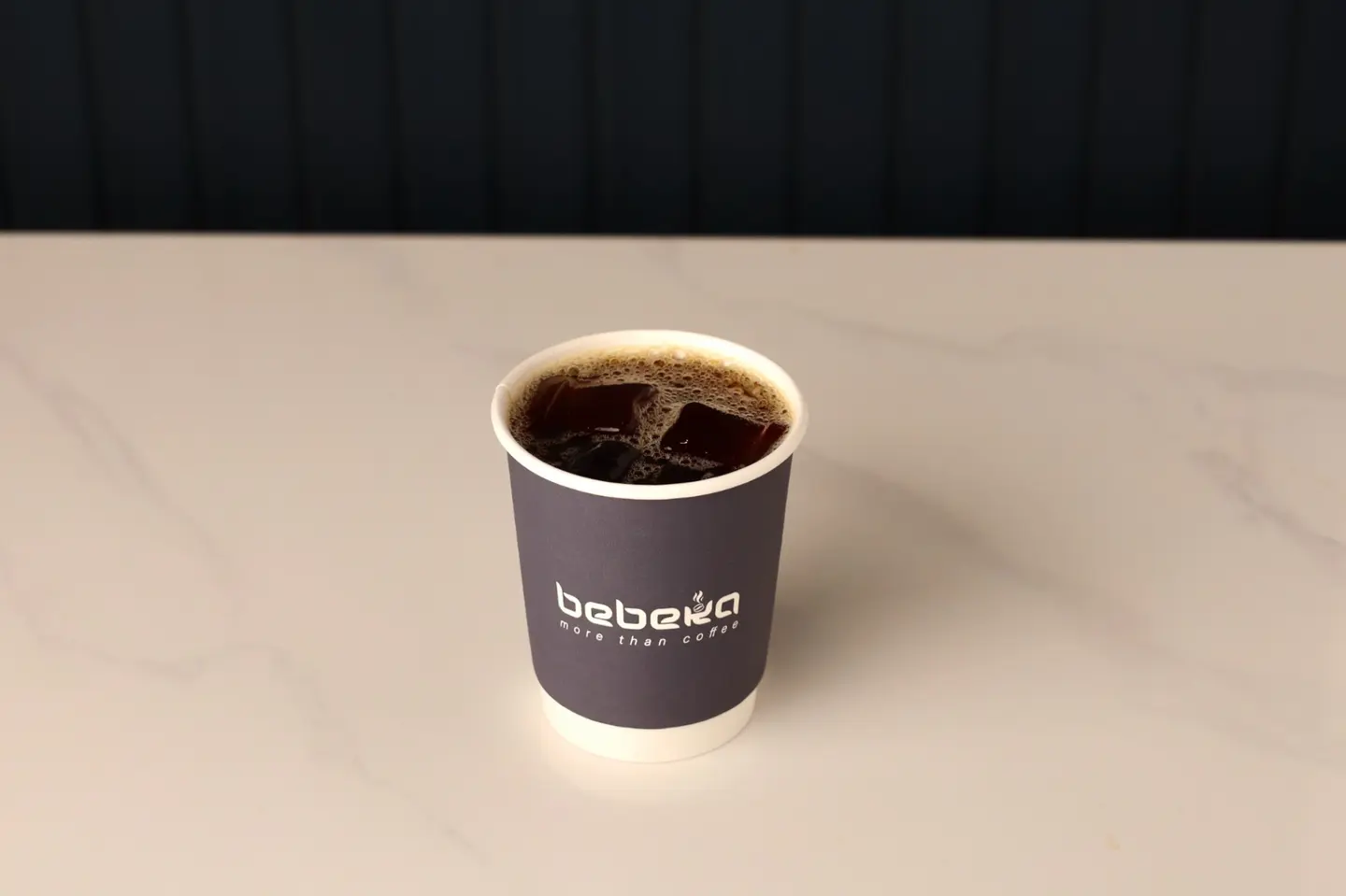 قهوة اليوم وسط بارد