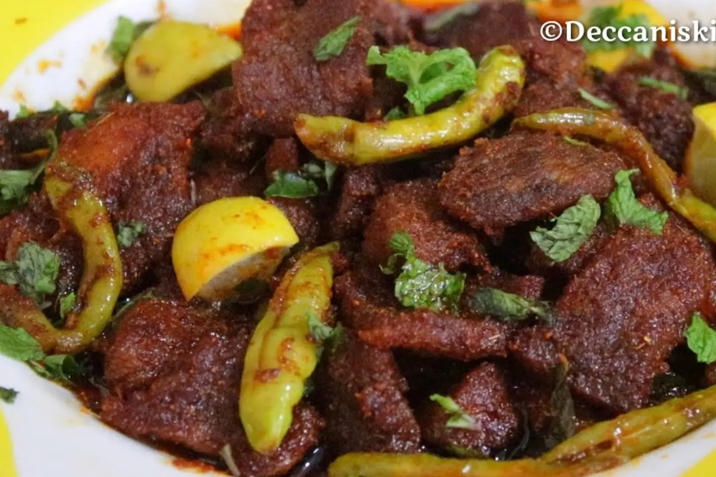 Mutton Tala Hua Gosht Box With 4 Roti