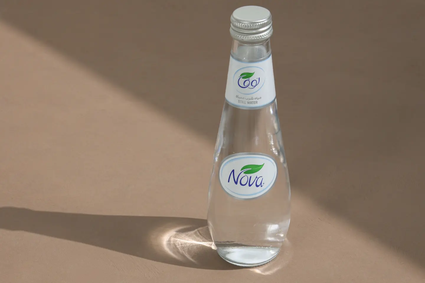 مياه نوفا زجاج