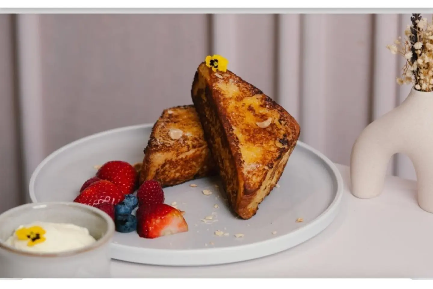 Choco Berries French Toast