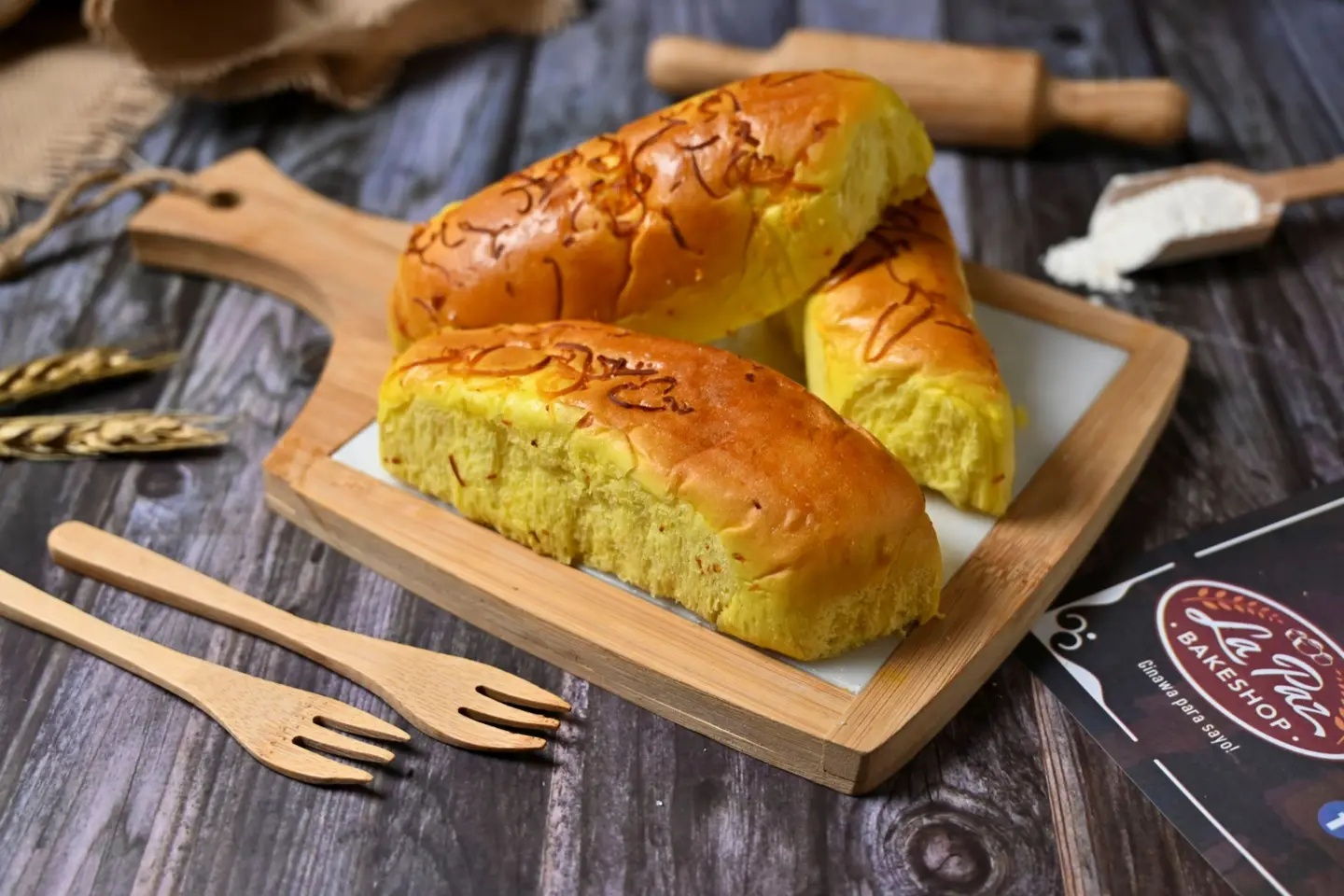 خبز الجبن