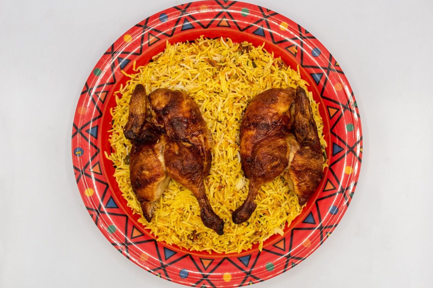 دجاج على الفحم بالارز البخاري مع برياني