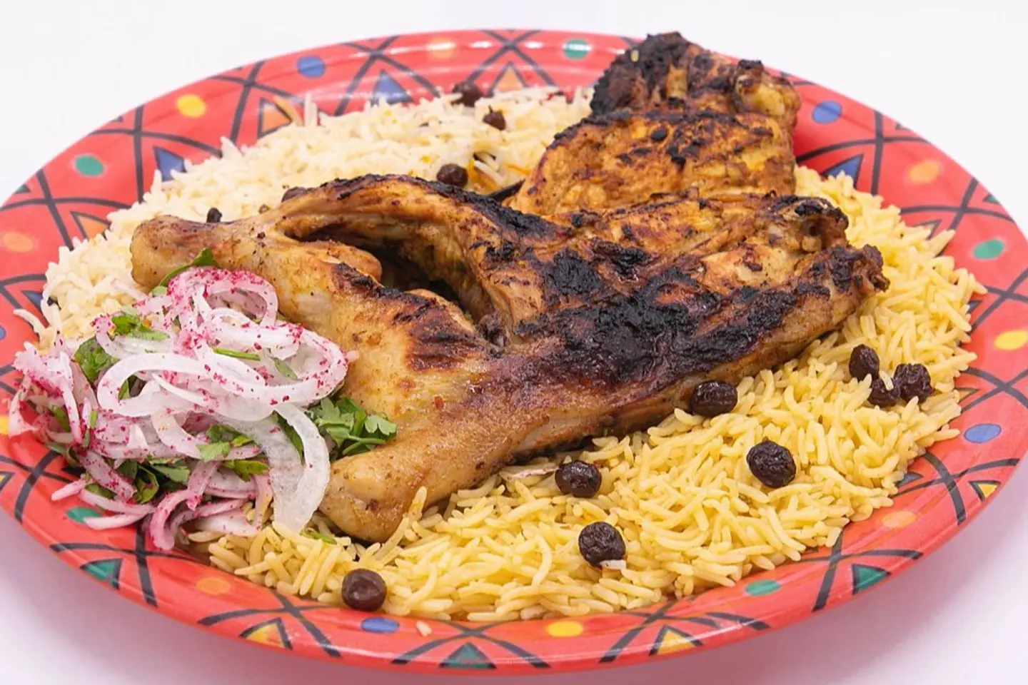 نصف دجاج على الفحم مع ارز بخاري