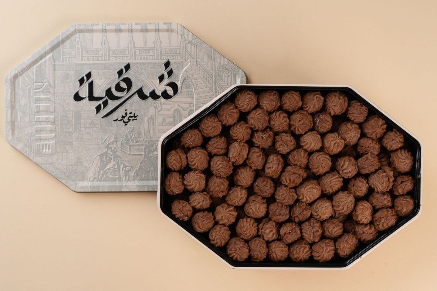 شرقية بيتي فور شوكلت