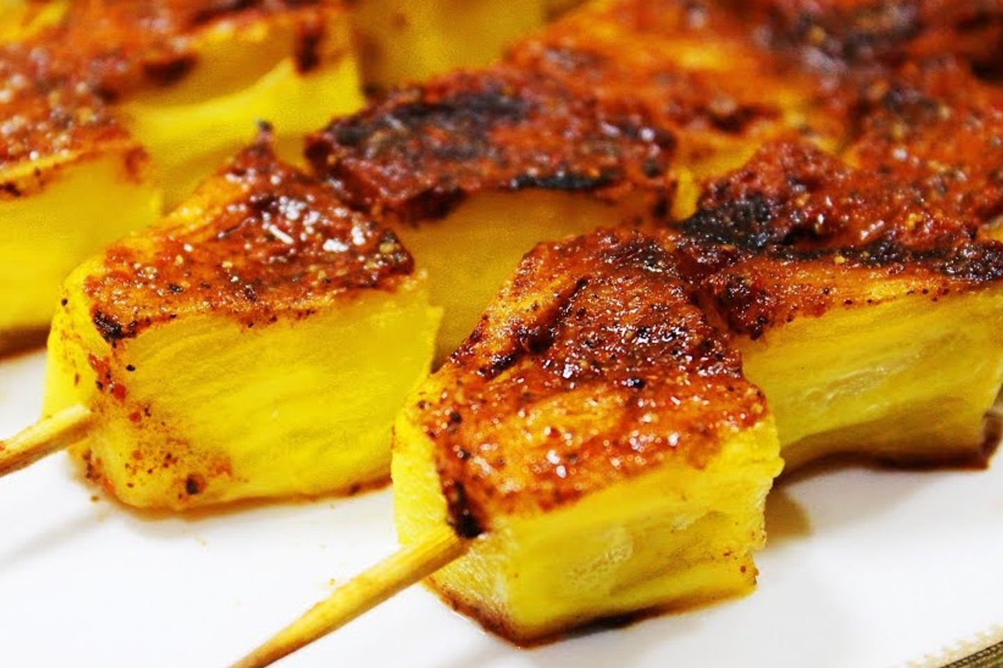 اناناس تكا