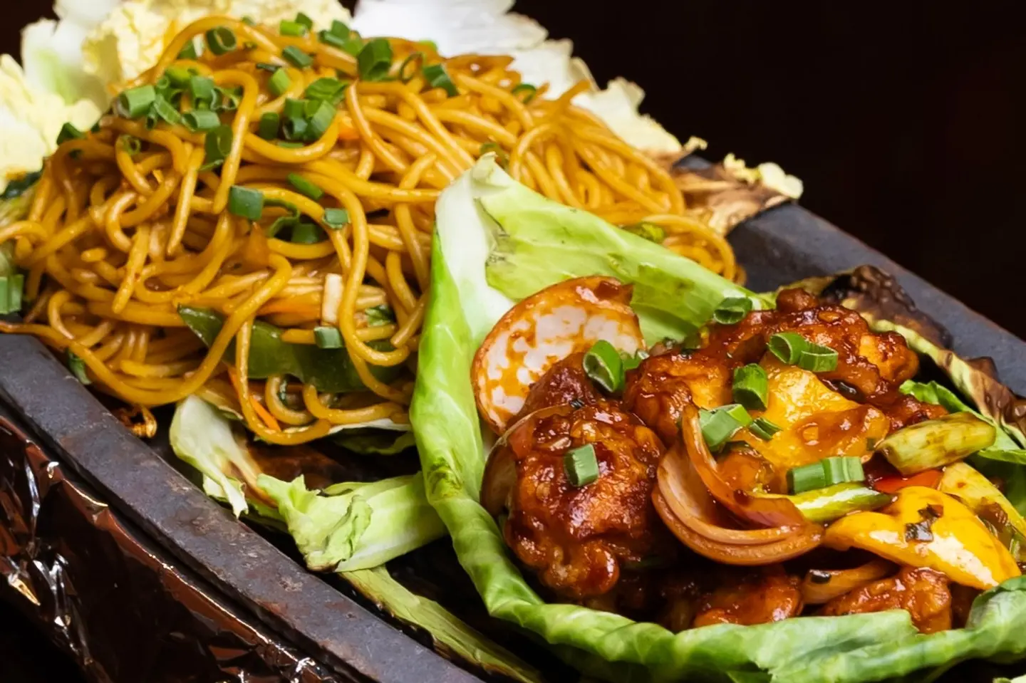 سيزلر تشيلي تشيكن مع نودلز