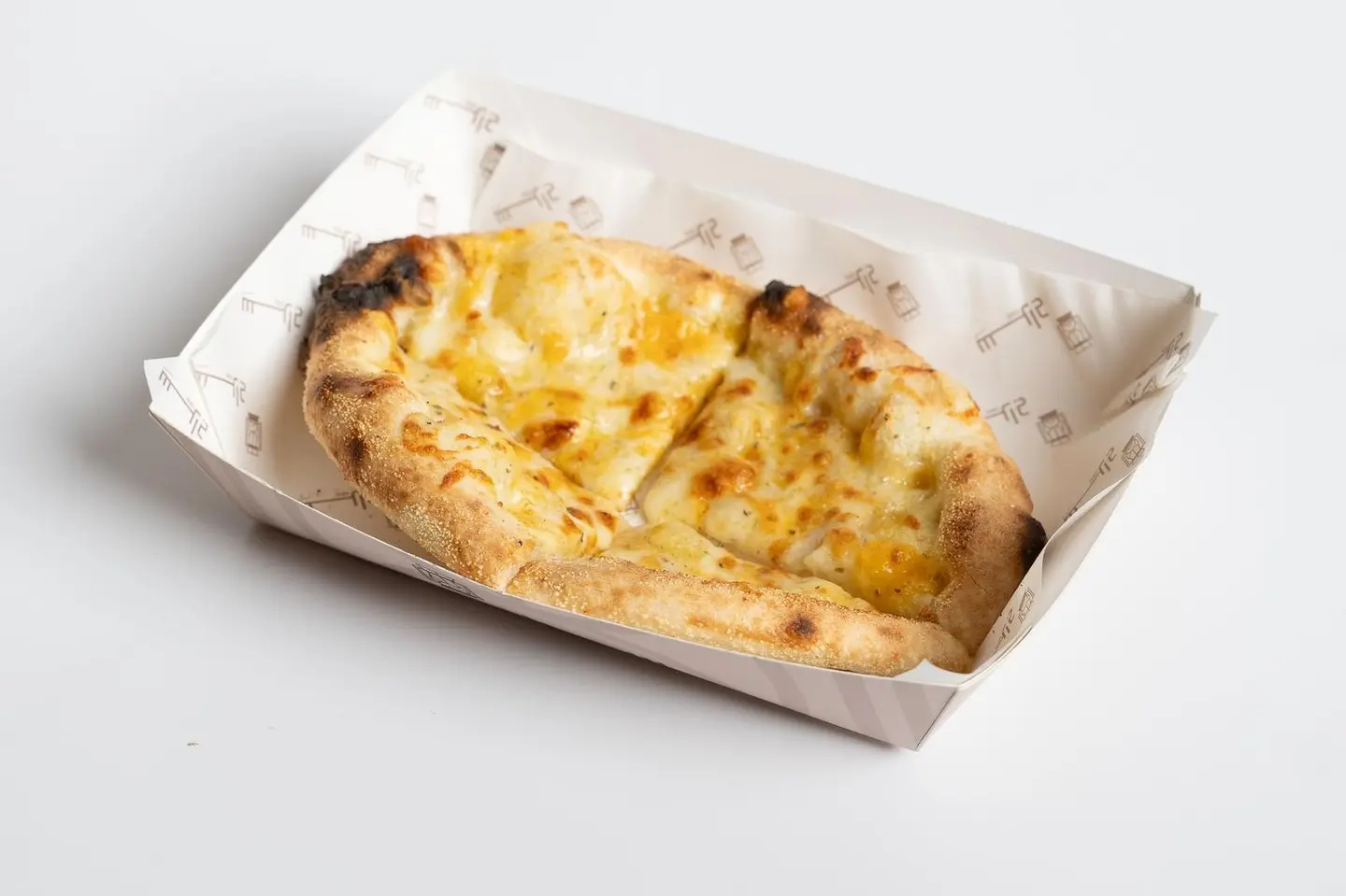 Zaatar With Cheese Pie