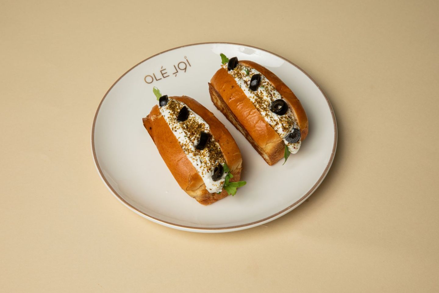 لبنة زعتر رول