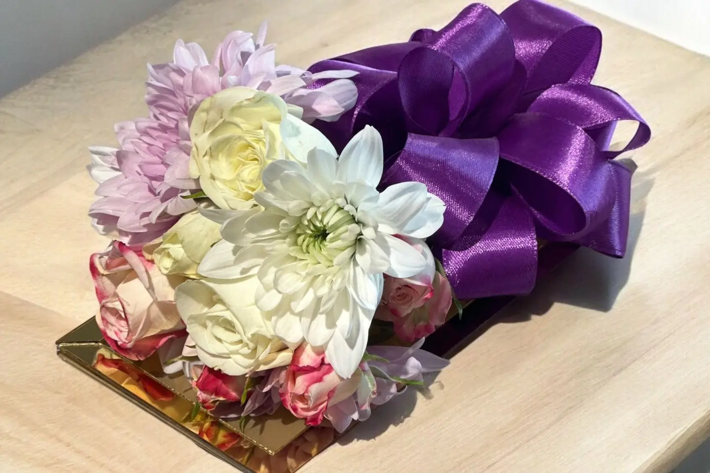 ظرف اكريلك مبلغ مالي ٢