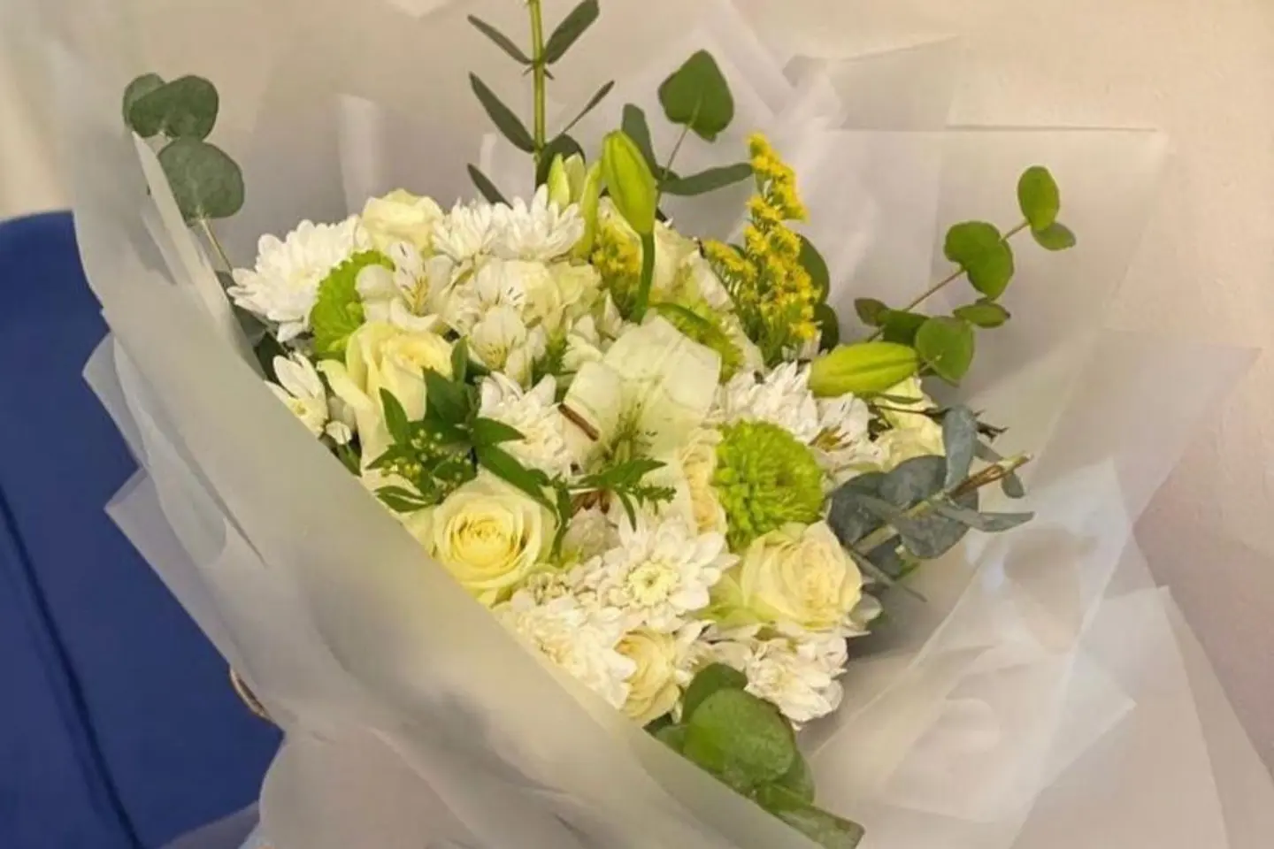 National Day Bouquet With Balloons