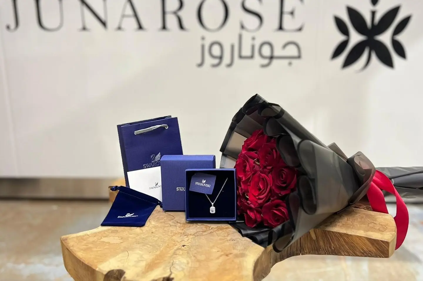 سوارفسكي و ورد ٥