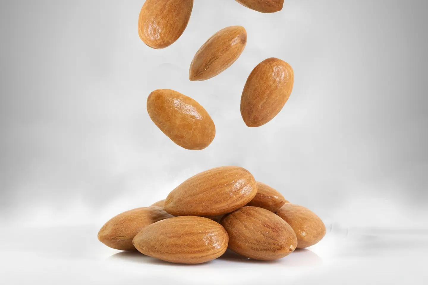 لوز بالليمون - ٢٥٠ جرام