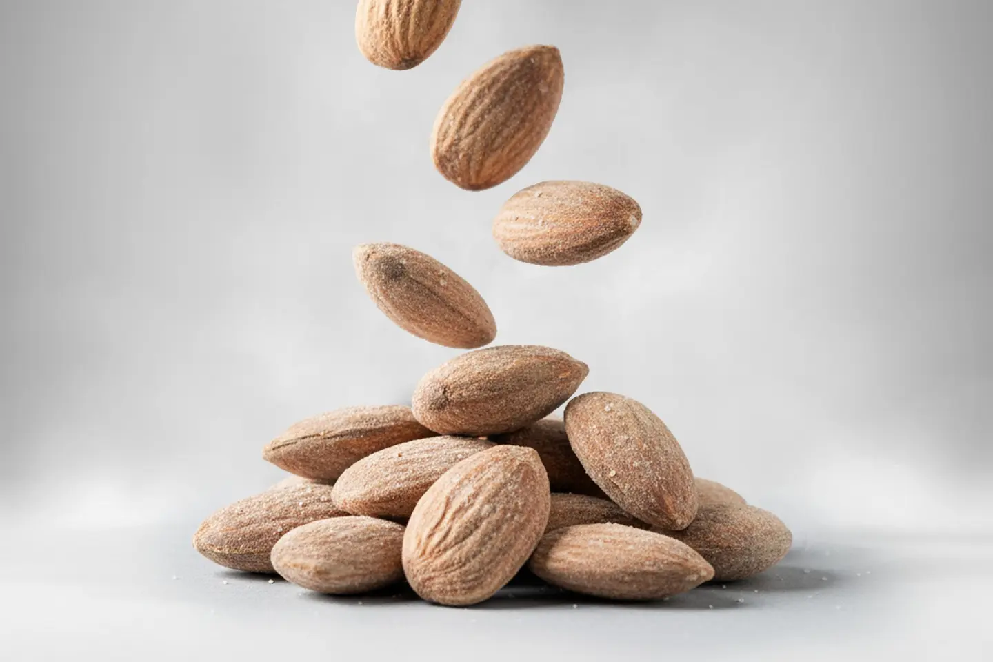 لوز مملح - ٢٥٠ جرام