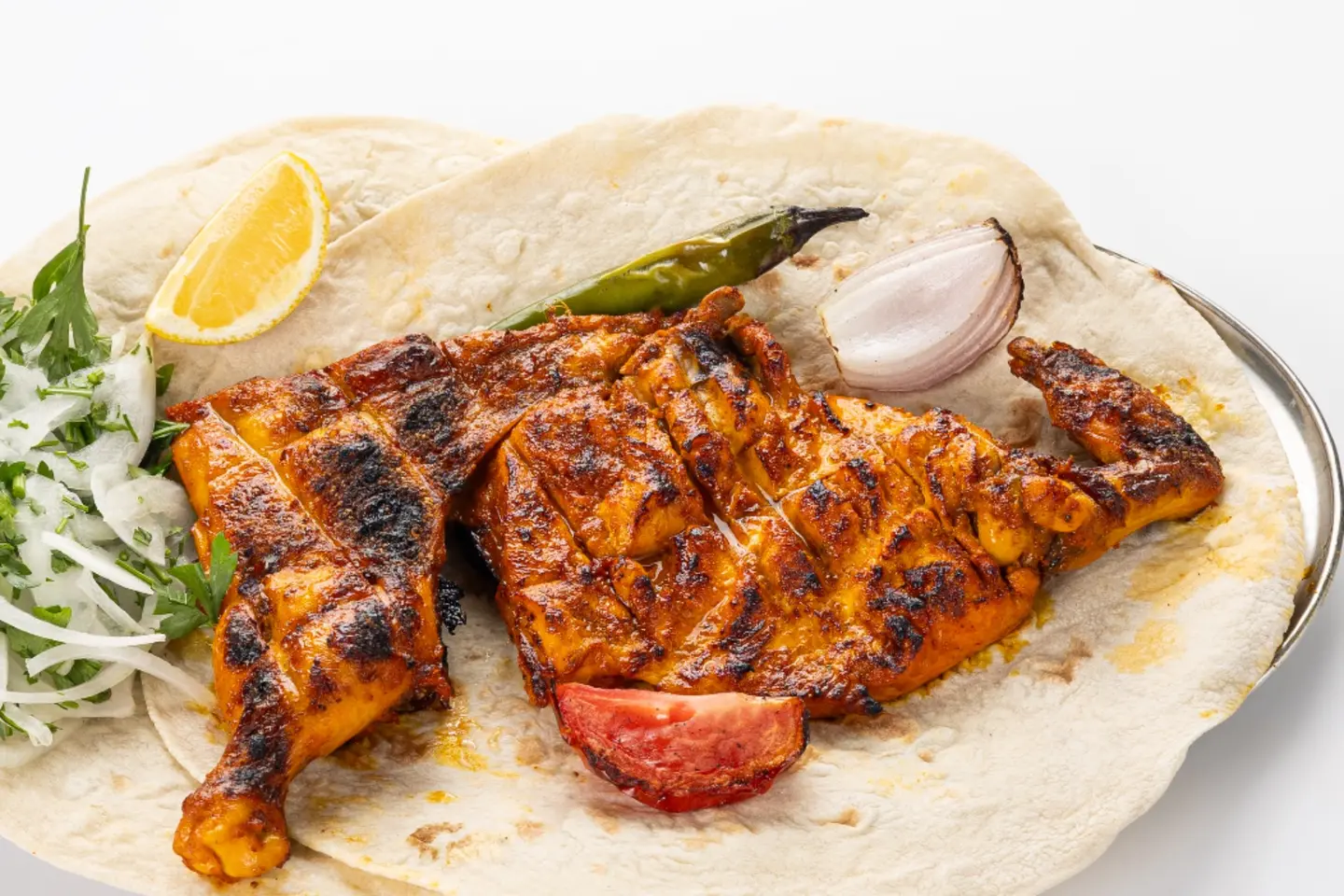 نص حبة دجاج على الفحم