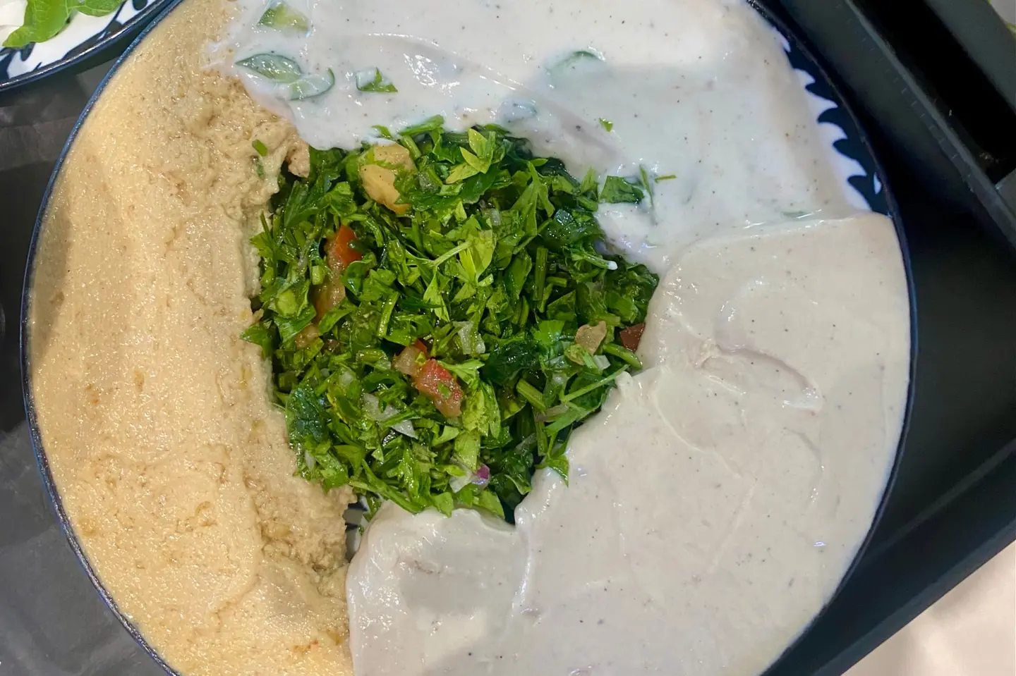 سلطة مشكلة