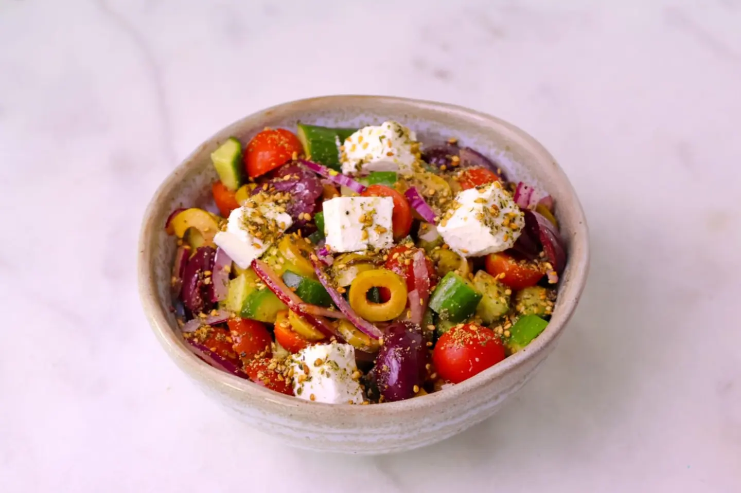 سلطة يونانية