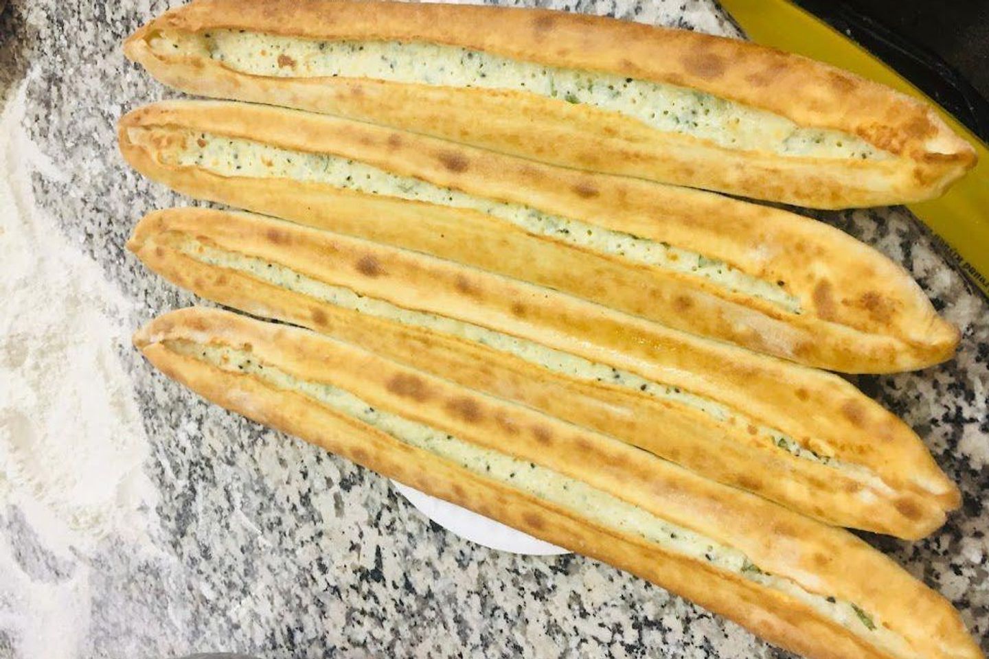 فطيرة لبنة عسل