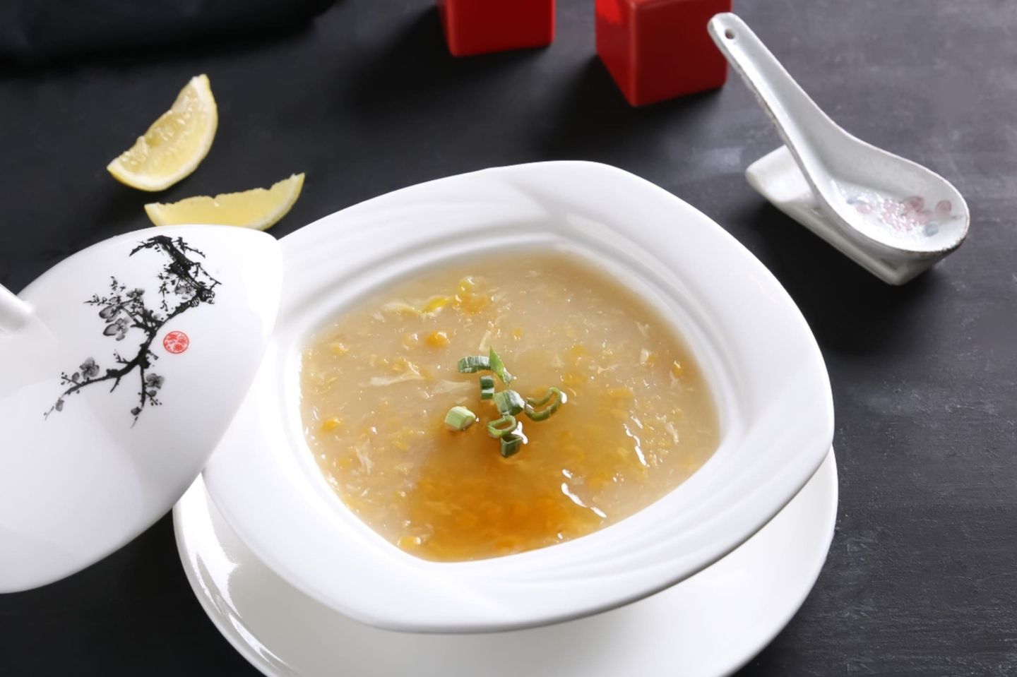 شوربة الدجاج بالذرة
