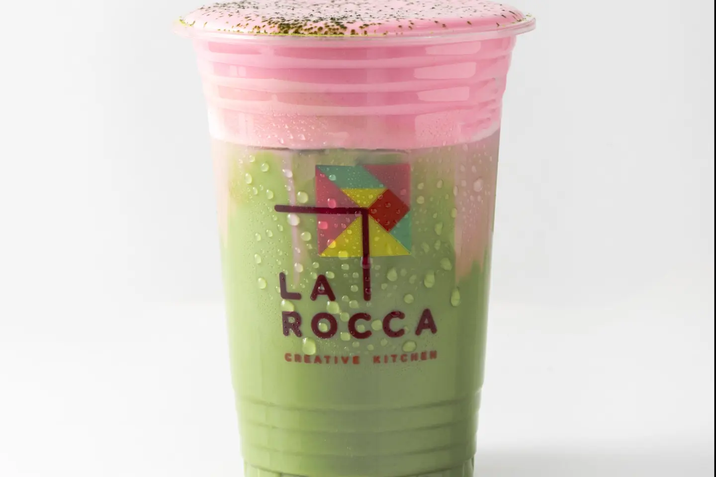 ماتشا الفراولة