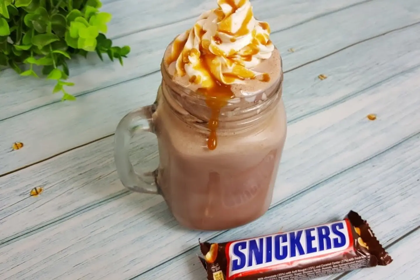 عصير سنيكرز