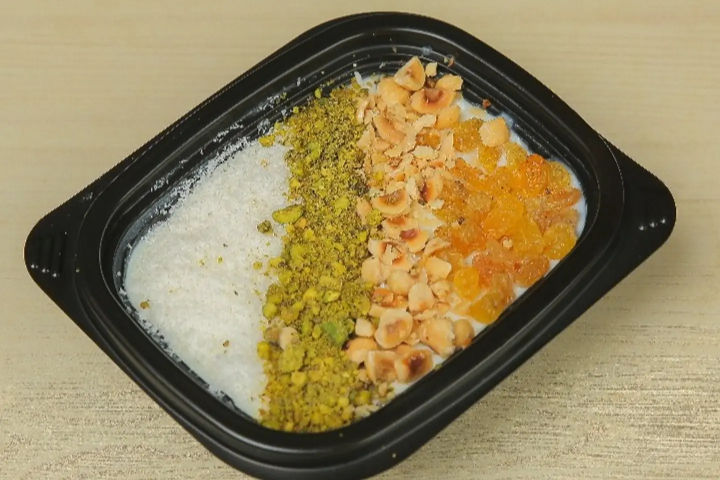 أرز باللبن بالمكسرات