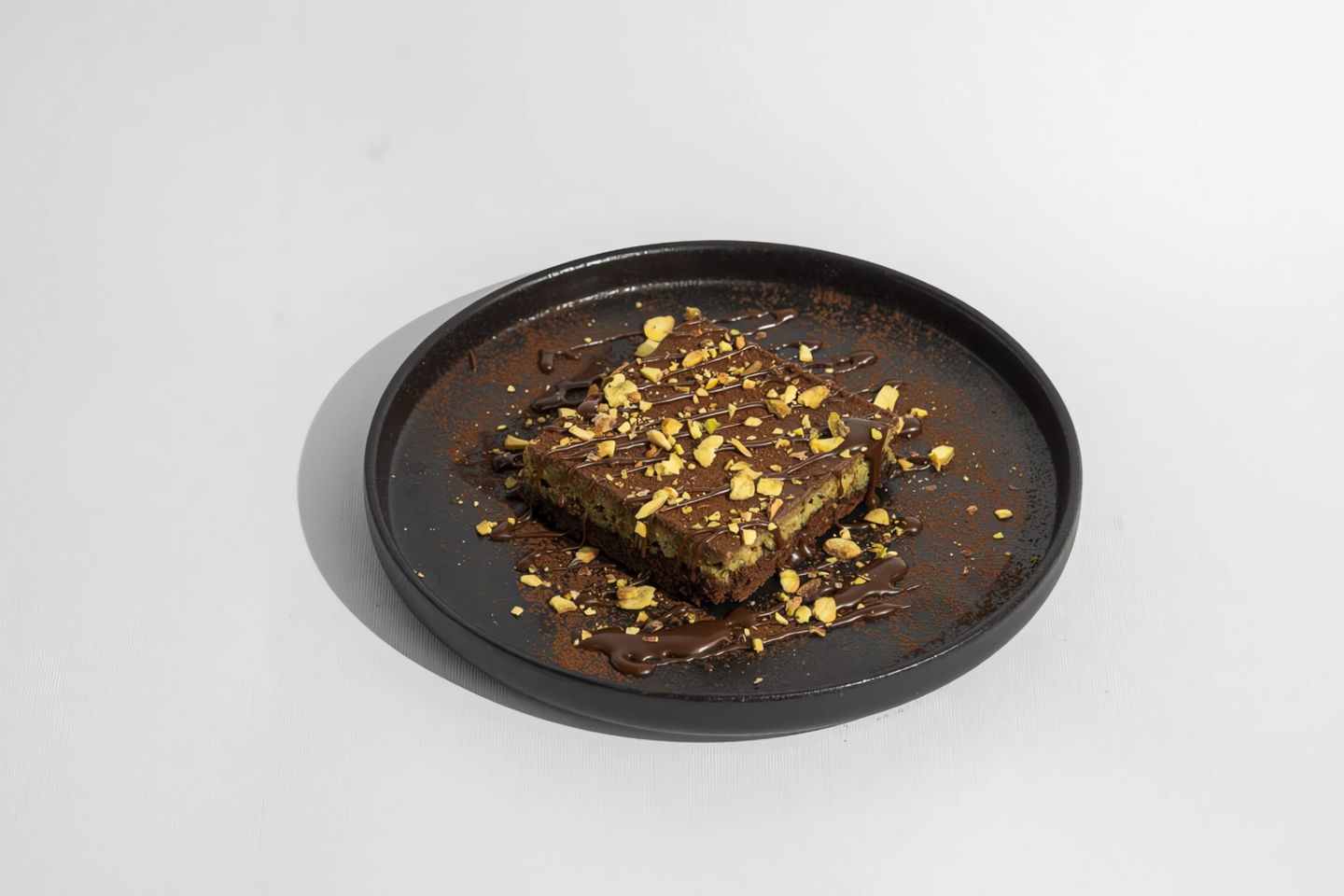 Konafa Pistachio Cake