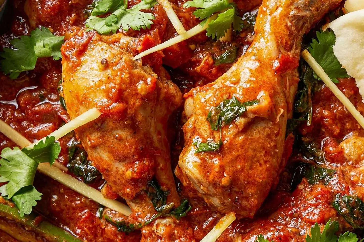 دجاج حار مع باراثا