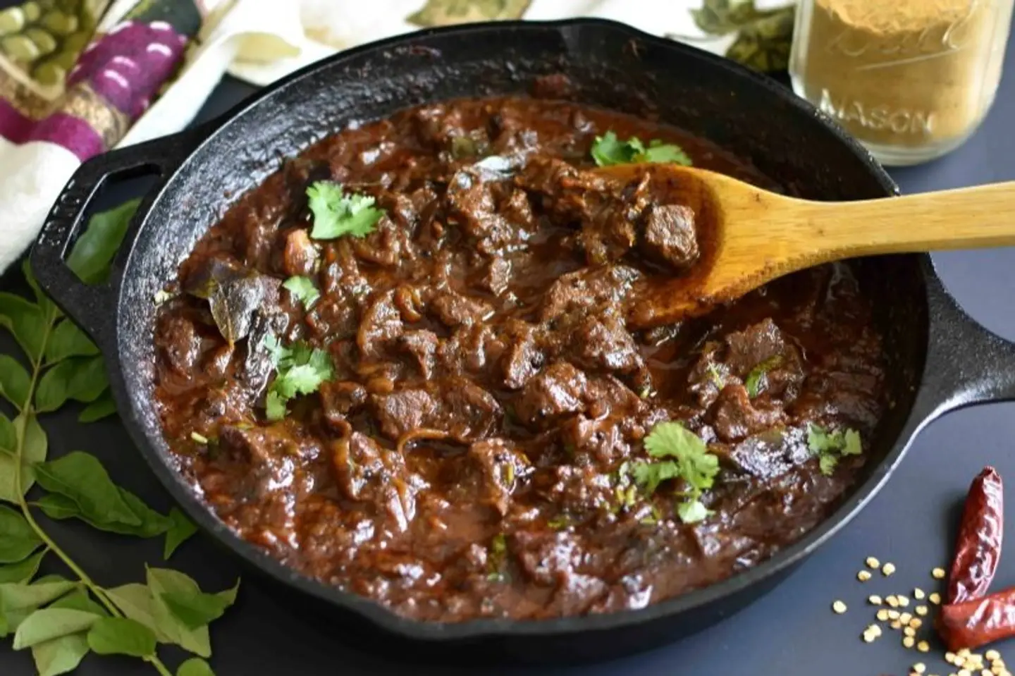 لحم بقري بالفلفل ماسالا