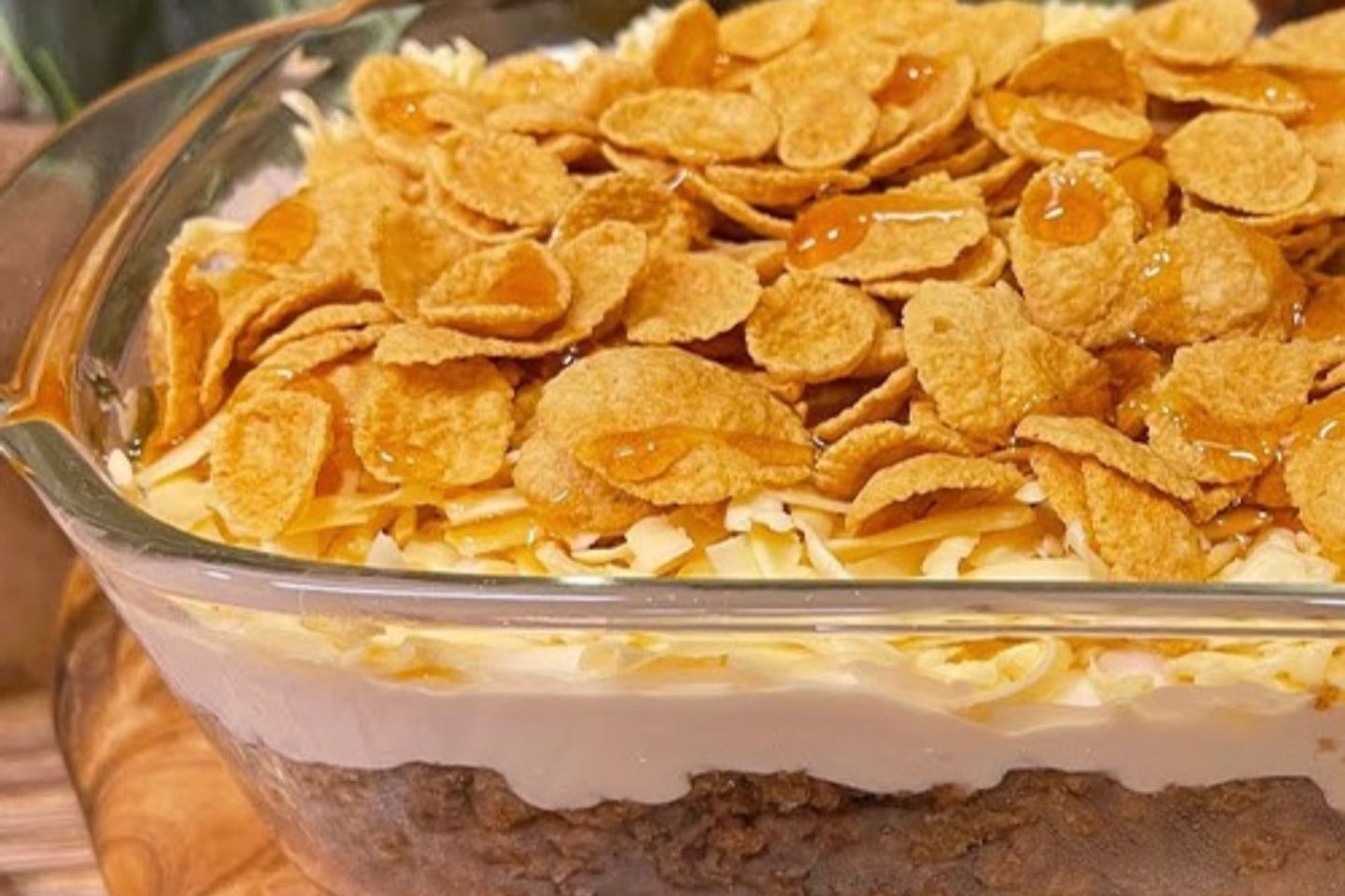 Areeka With Cream And Cheese And Cornflakes And Honey