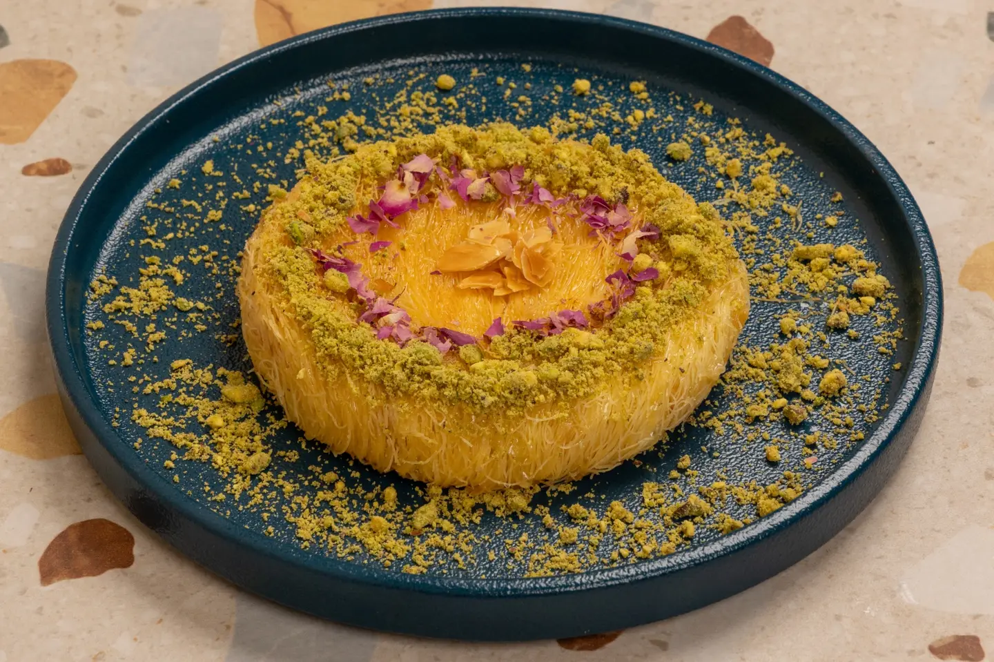 كنافه بالقشطة
