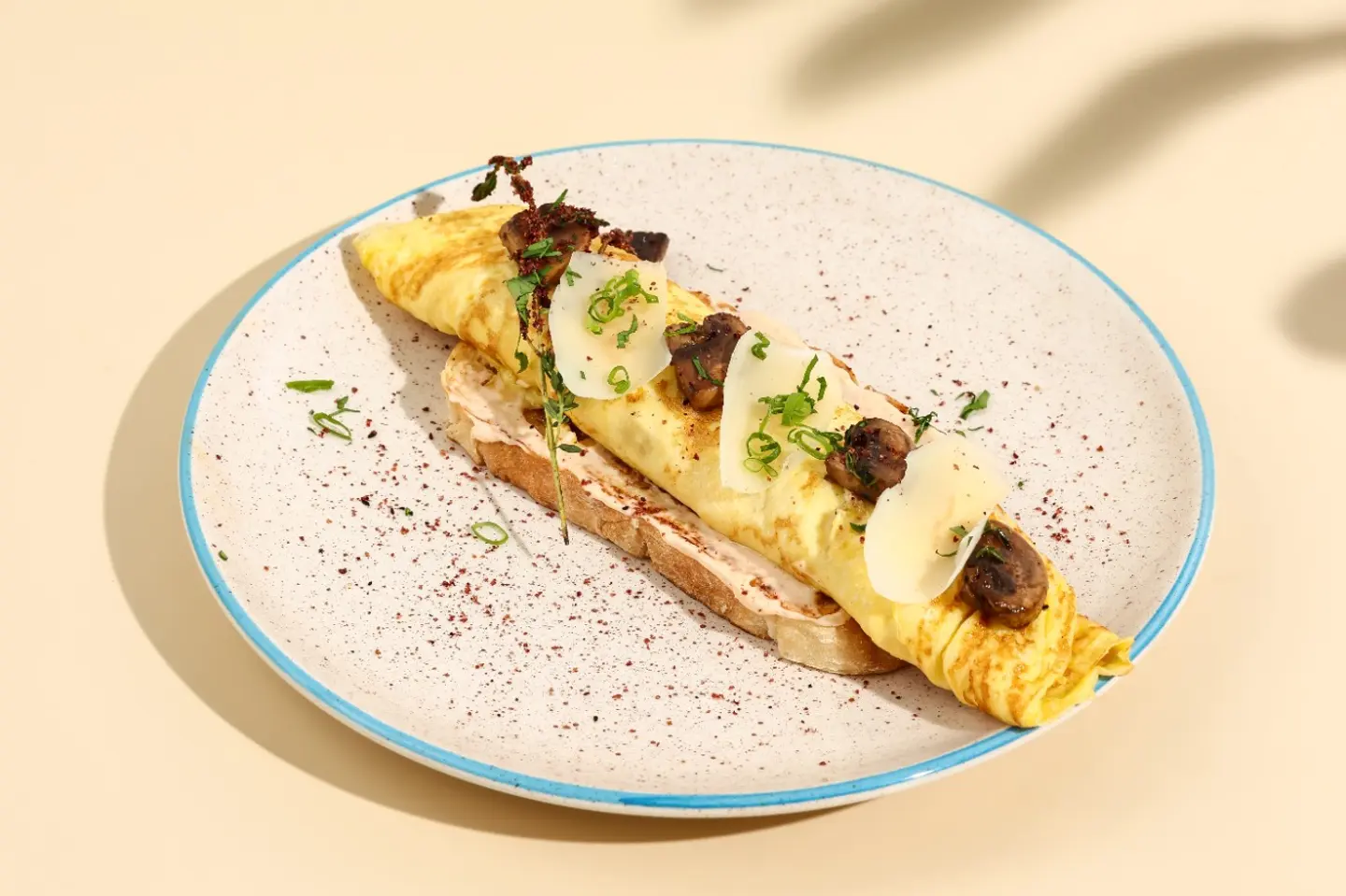 Mushroom Omelette Roll