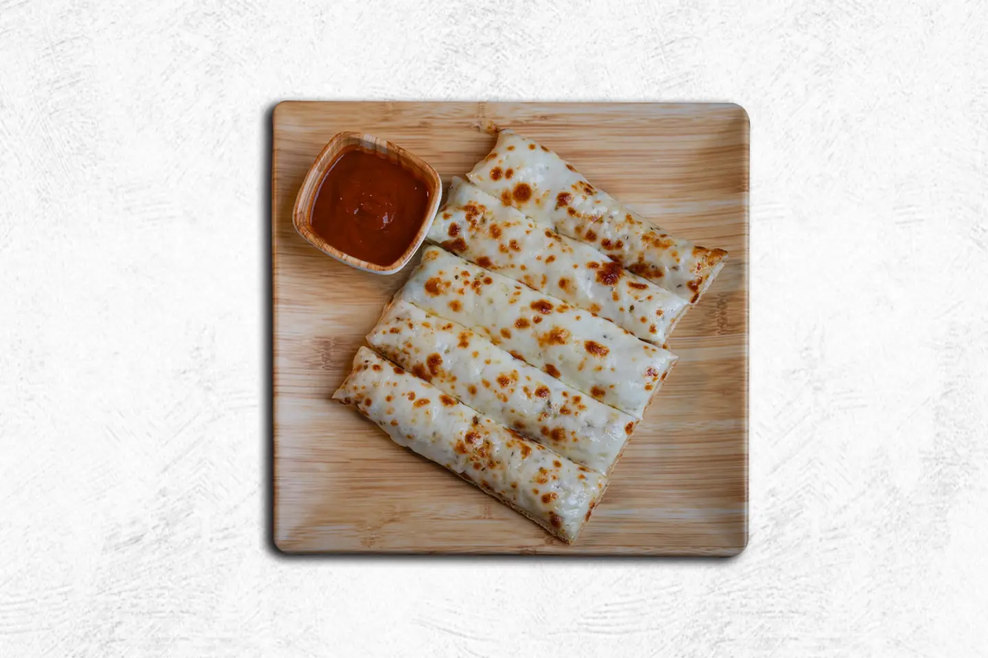 Garlic With Cheesy Bread