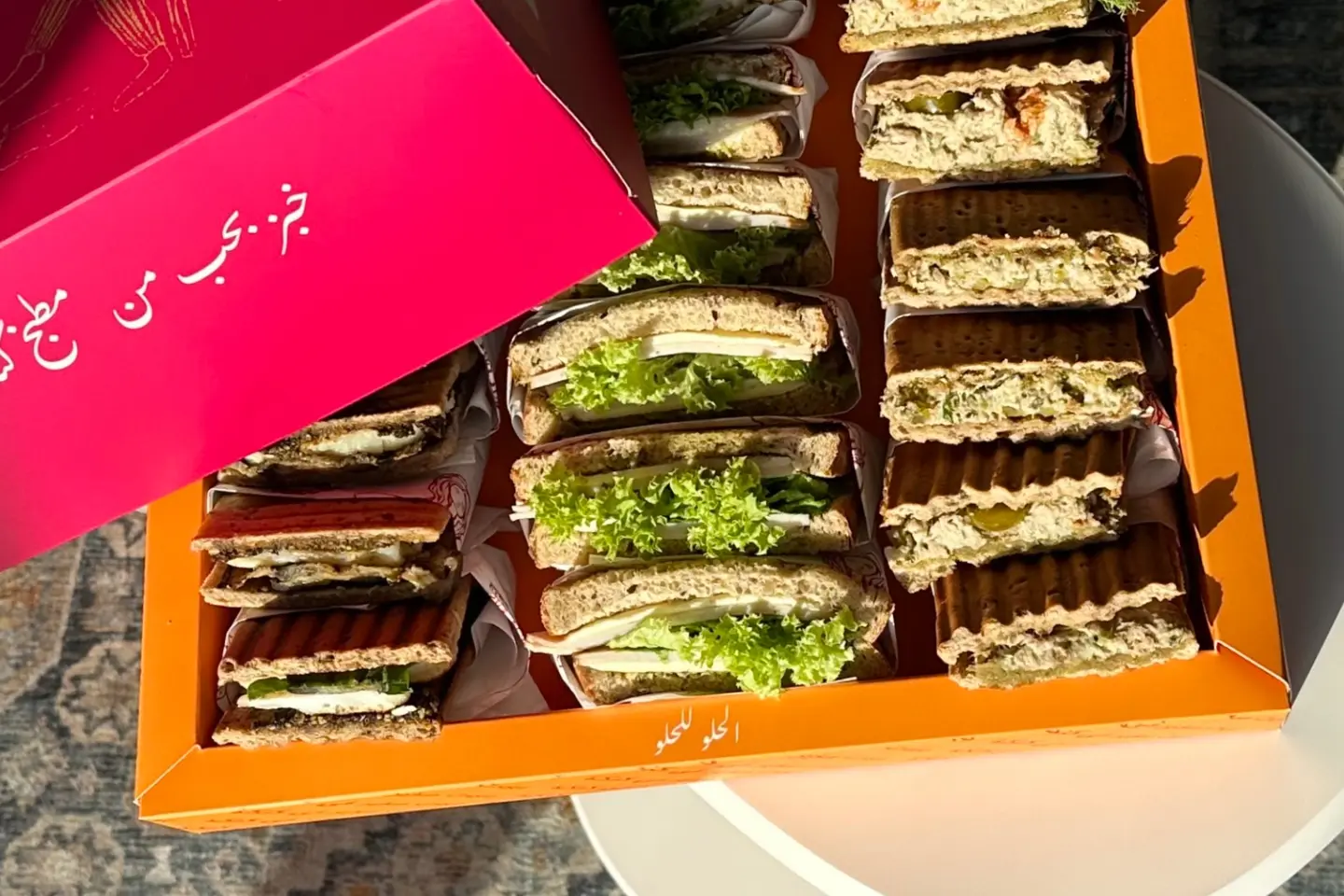 بوكس الفطور كبير