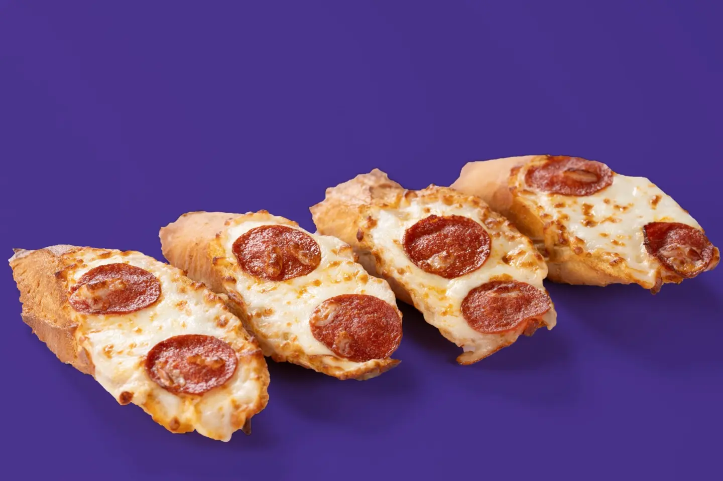 Garlic Cheese Bread And Pepperoni
