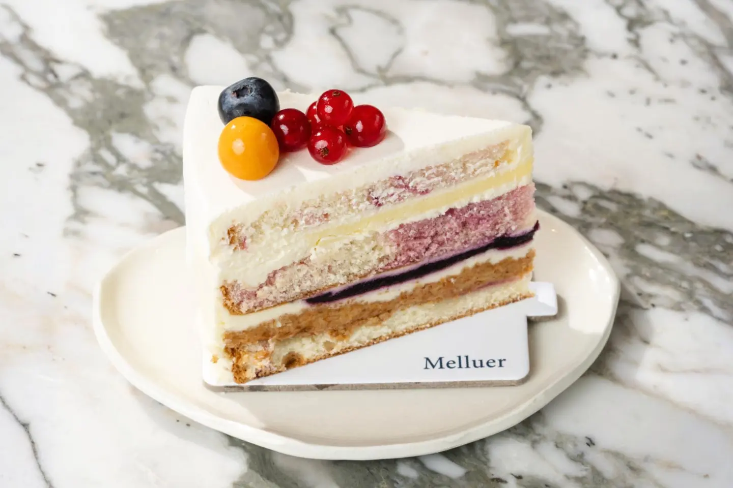 تروبيكال بروليه كيك