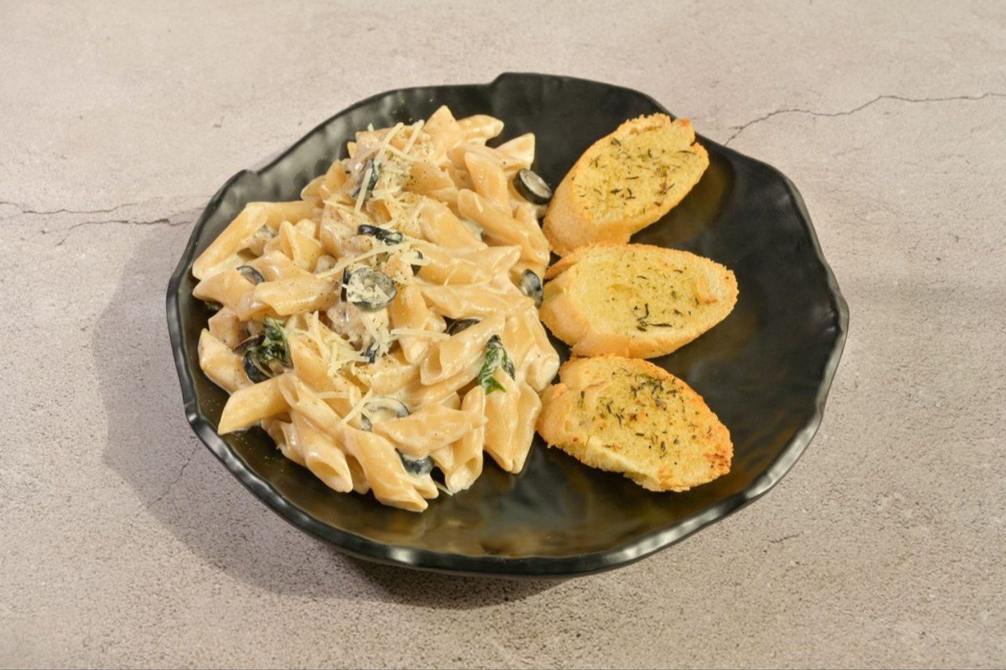 Chicken Alfredo Pasta