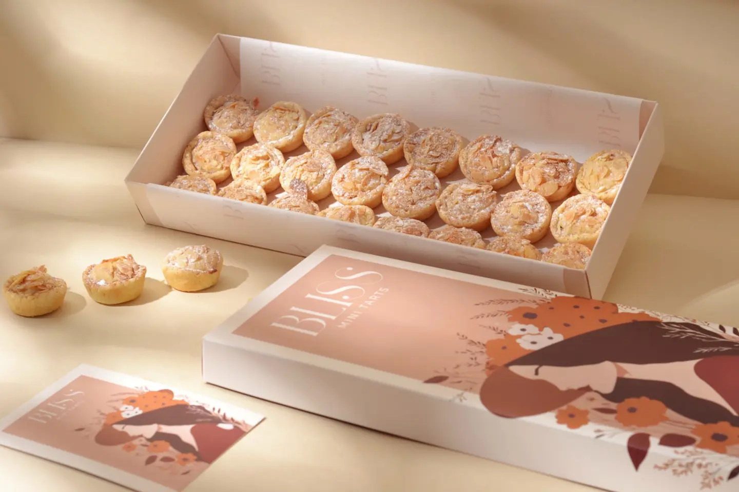 ميني تارت اللوز