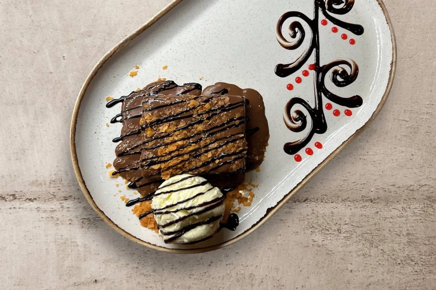 براونيز مع أيسكريم