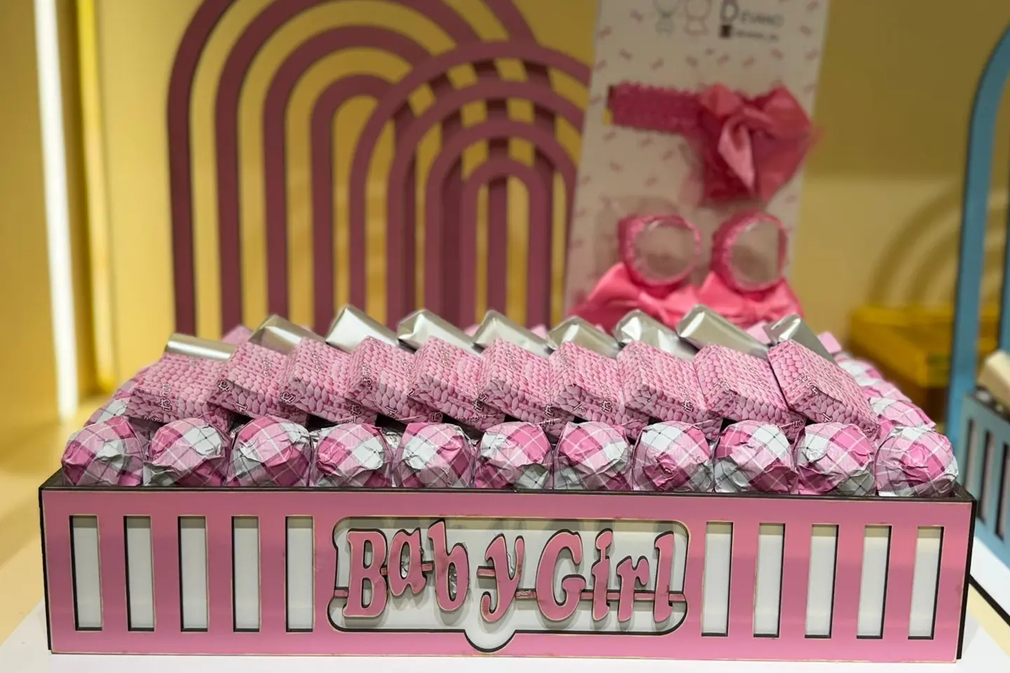 صينية شوكولاتة بلجيكية كبيرة للبنات