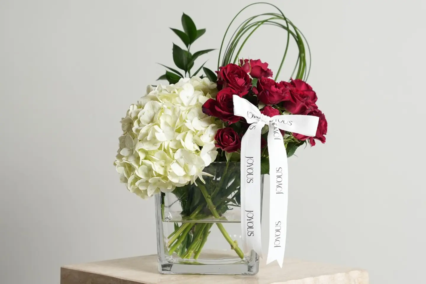 فازة الجمال الأنيق