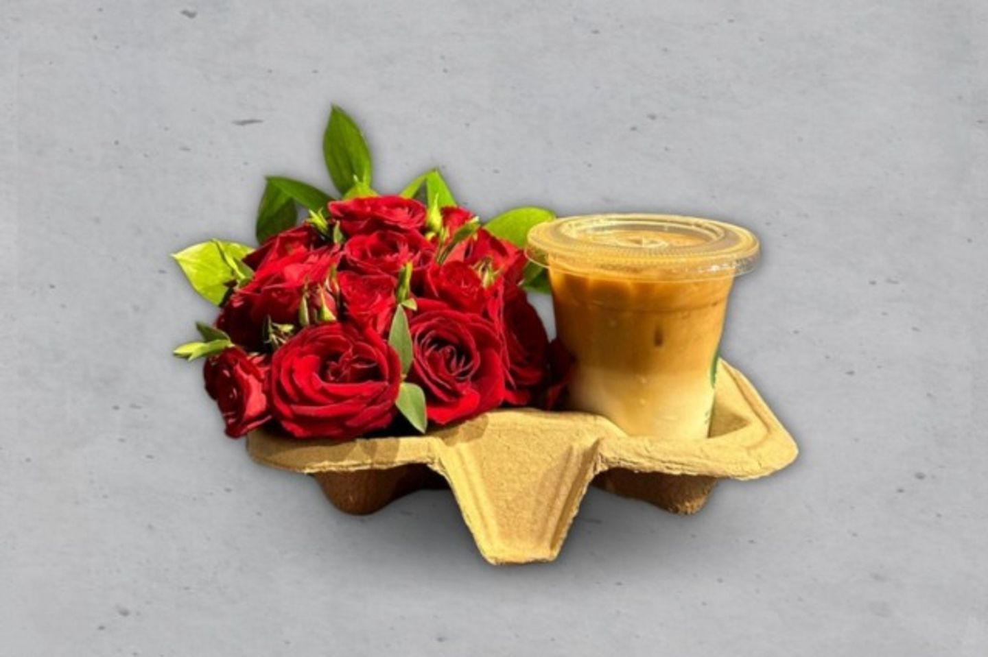 مشروب بارد مع ورد