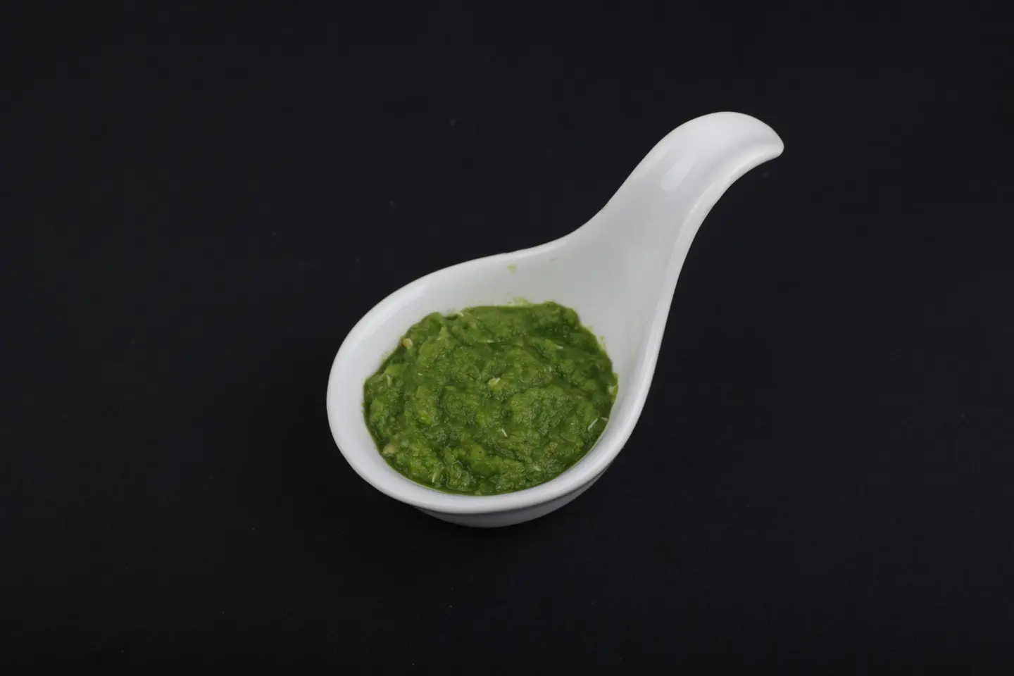 سلطة خضراء حاره