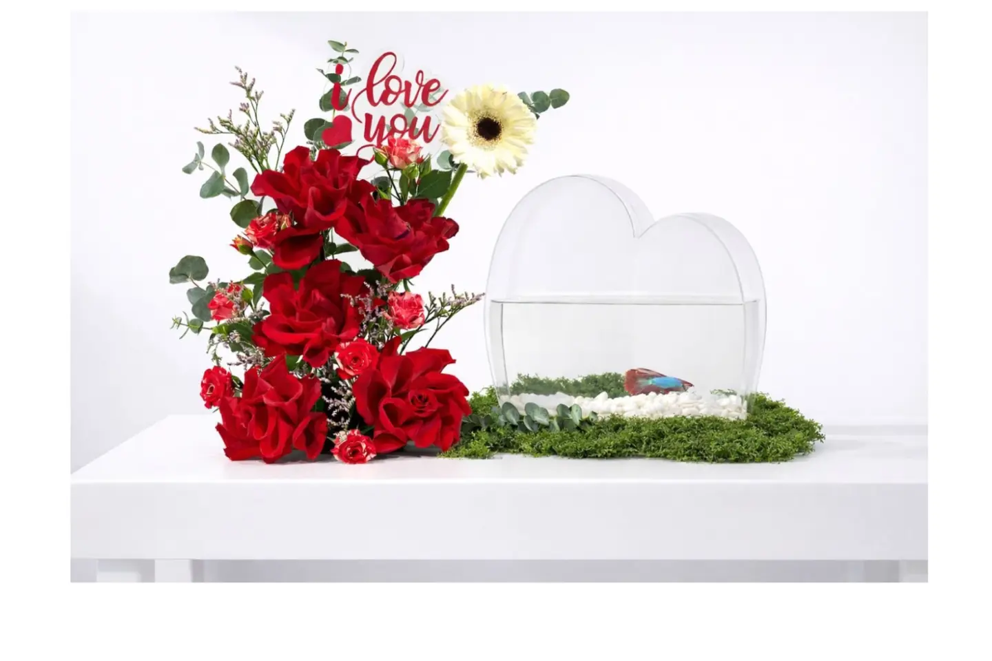 مستلزمات عيد الحب