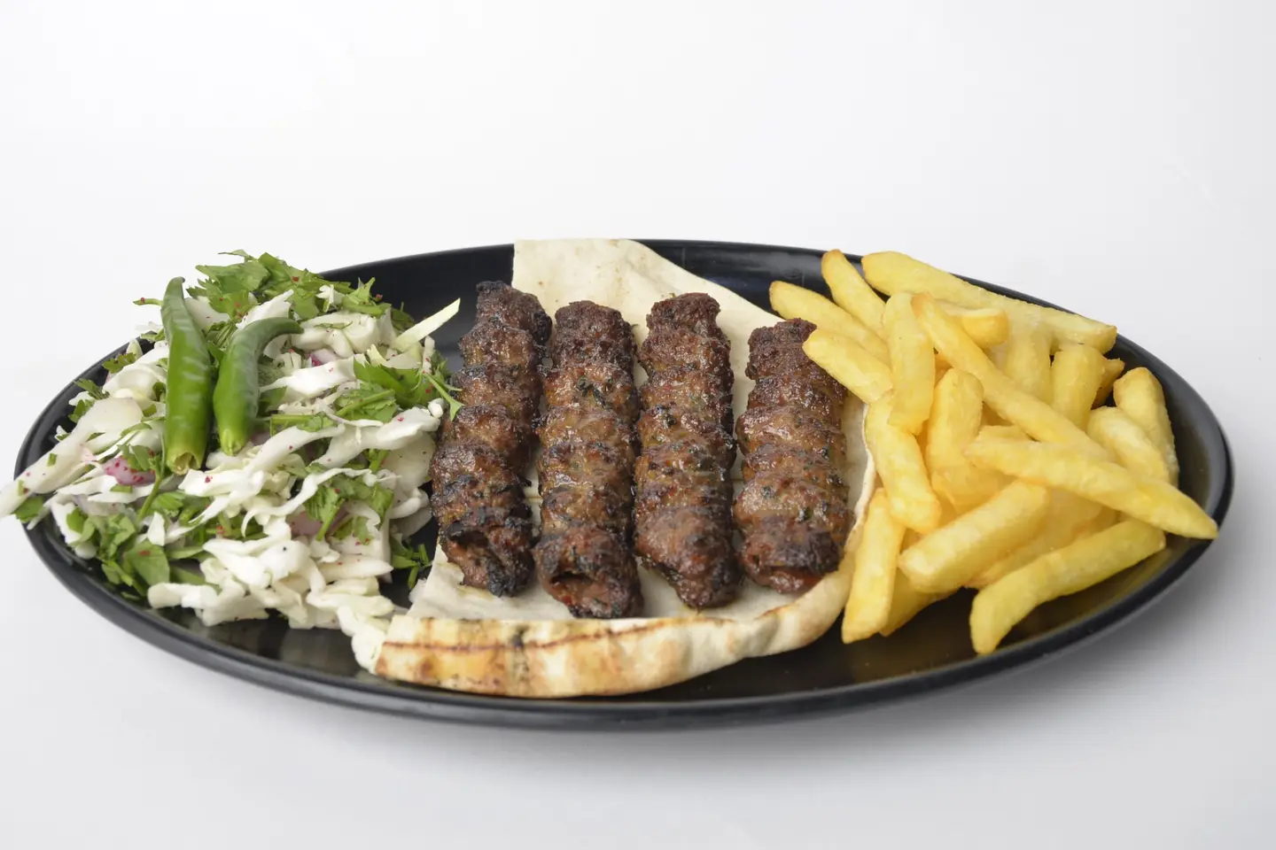 اوصال لحم مع مقبلات