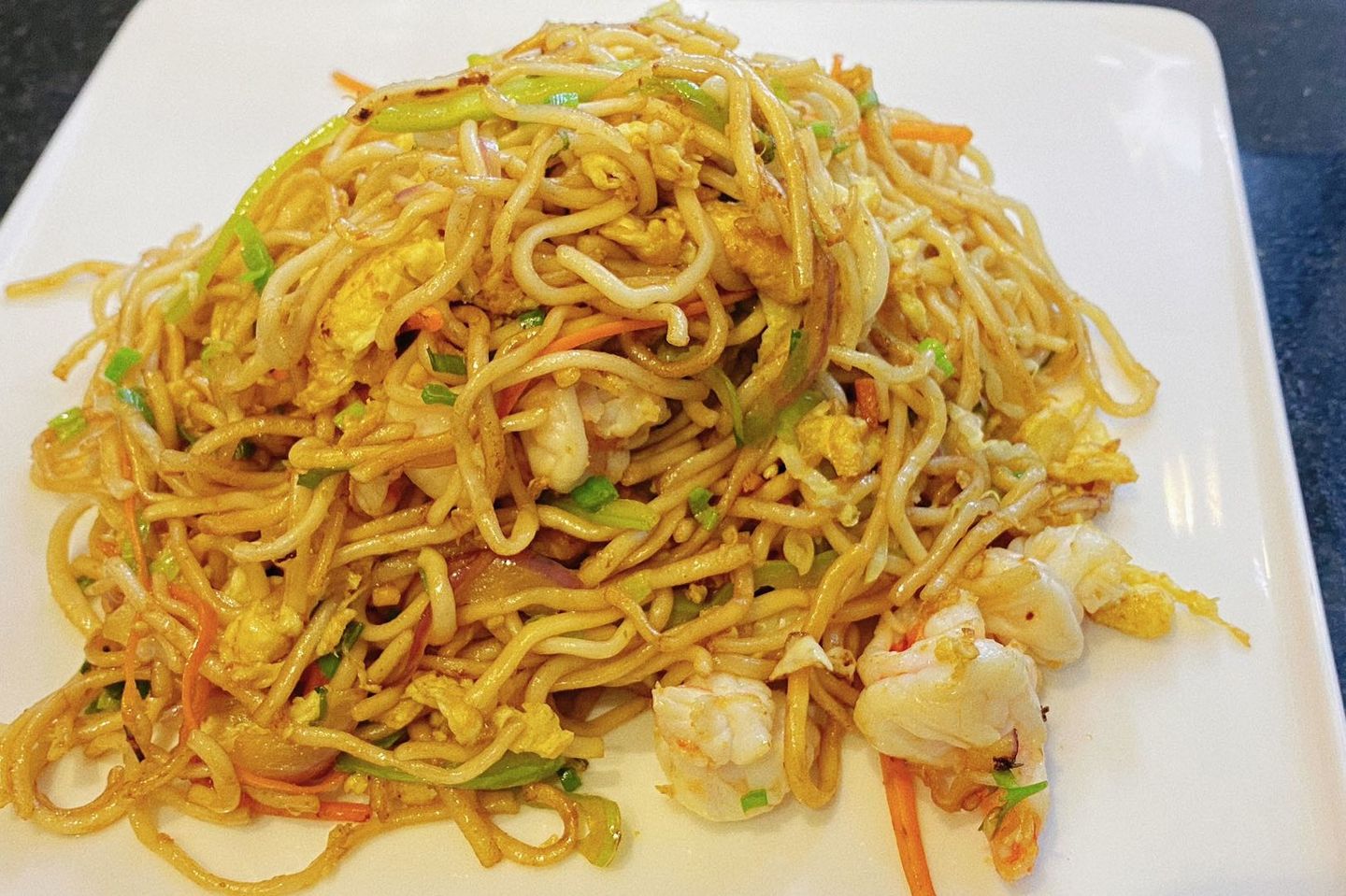 1901 Seafood Fried Noodles 海鲜炒面