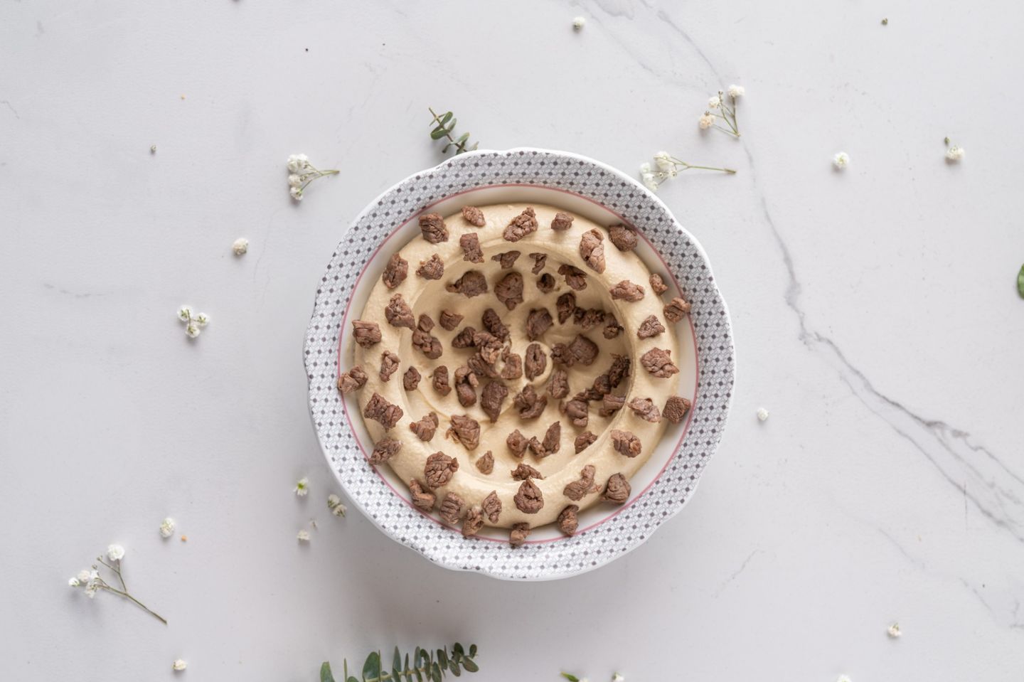 Hummus Meat & Pine