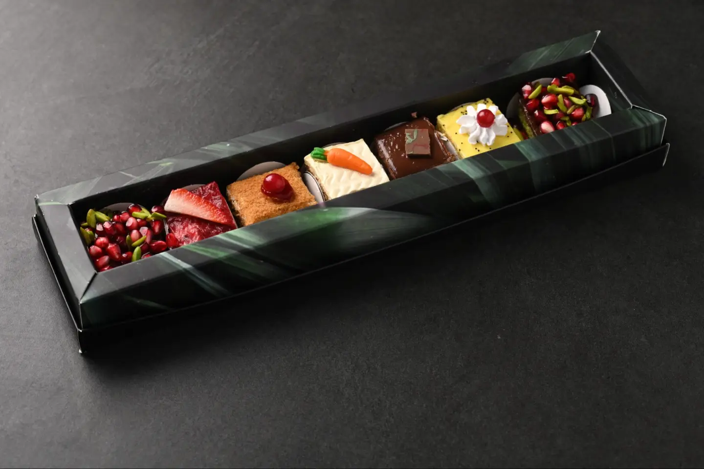 بوكس ميني كيك - حجم صغير