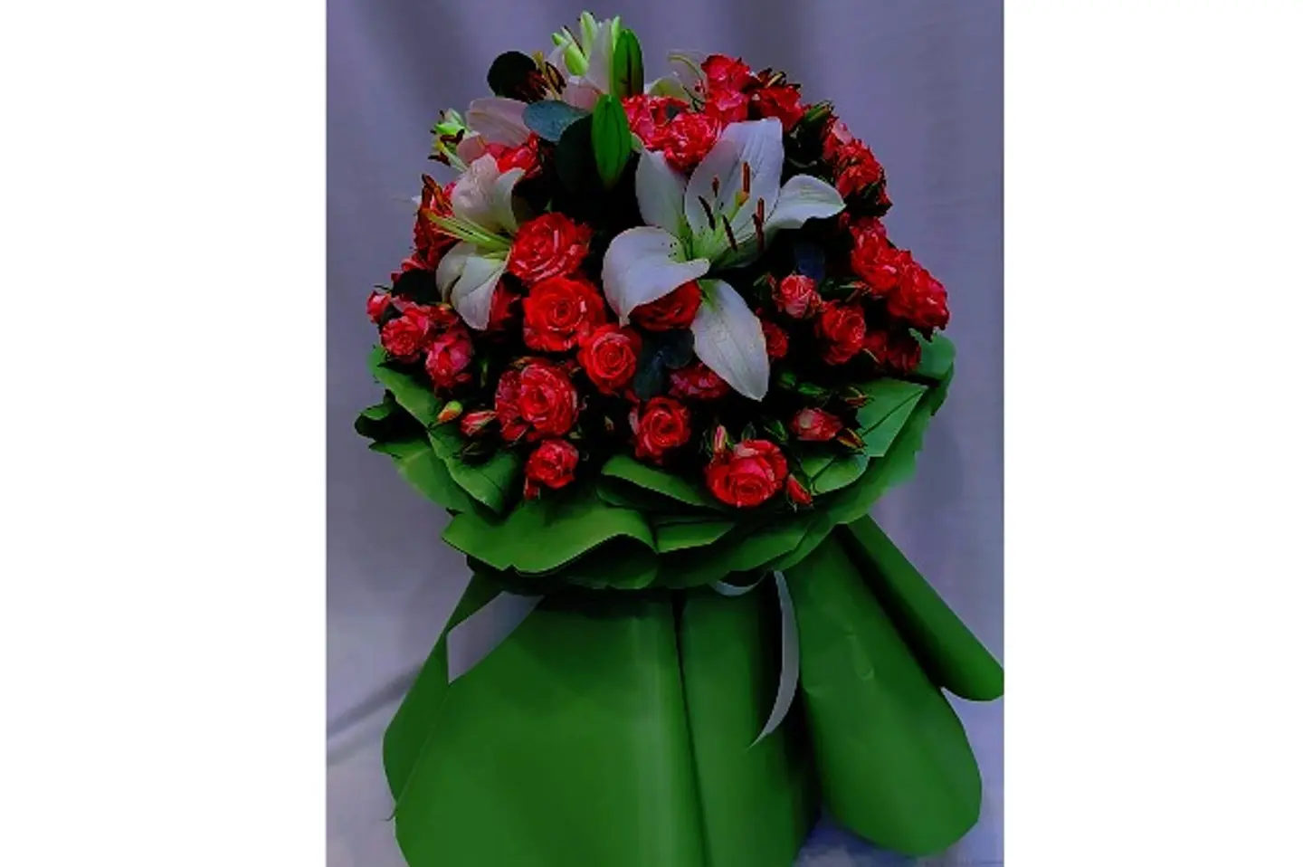 Atheer Bouquet 296