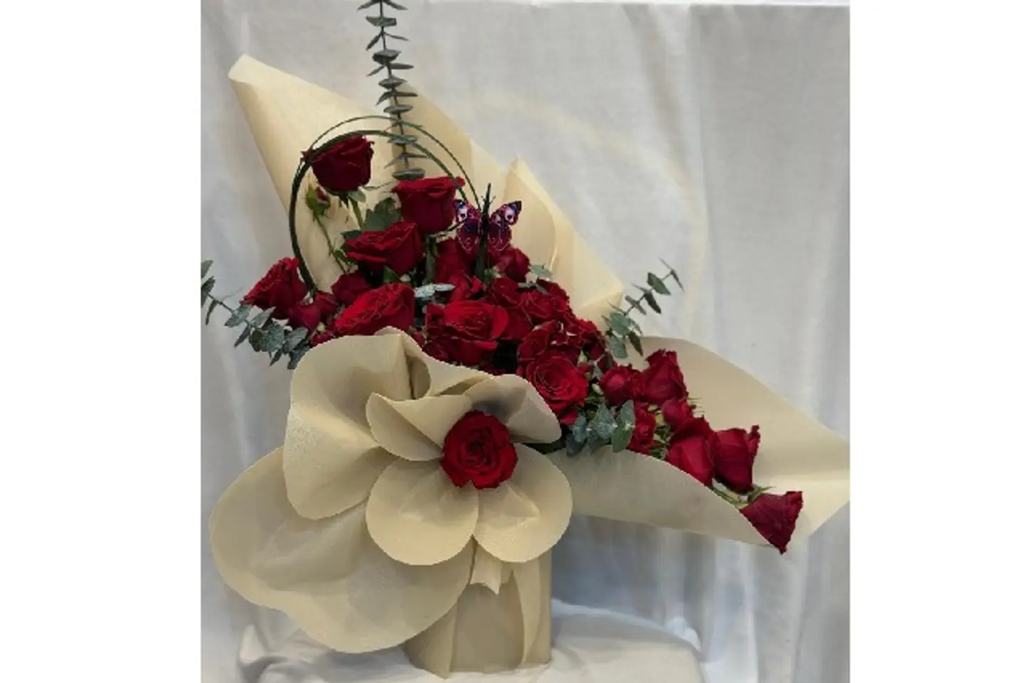 Triple Face Red Rose Bouquet 302