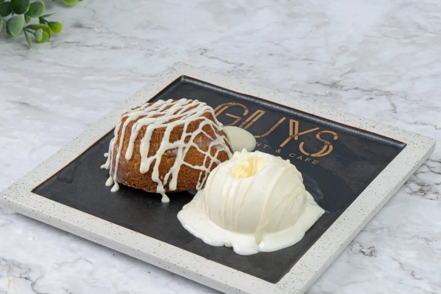 سوفلية وايت صوص